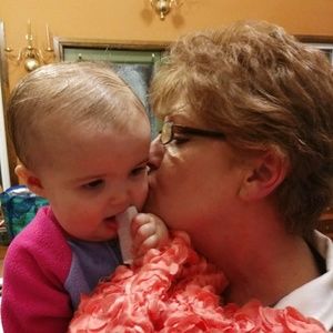 Meet your Posher, Melanie